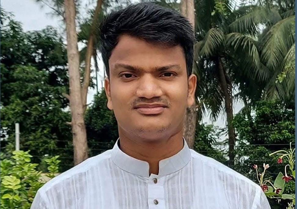 December 2024/Omar.jpg